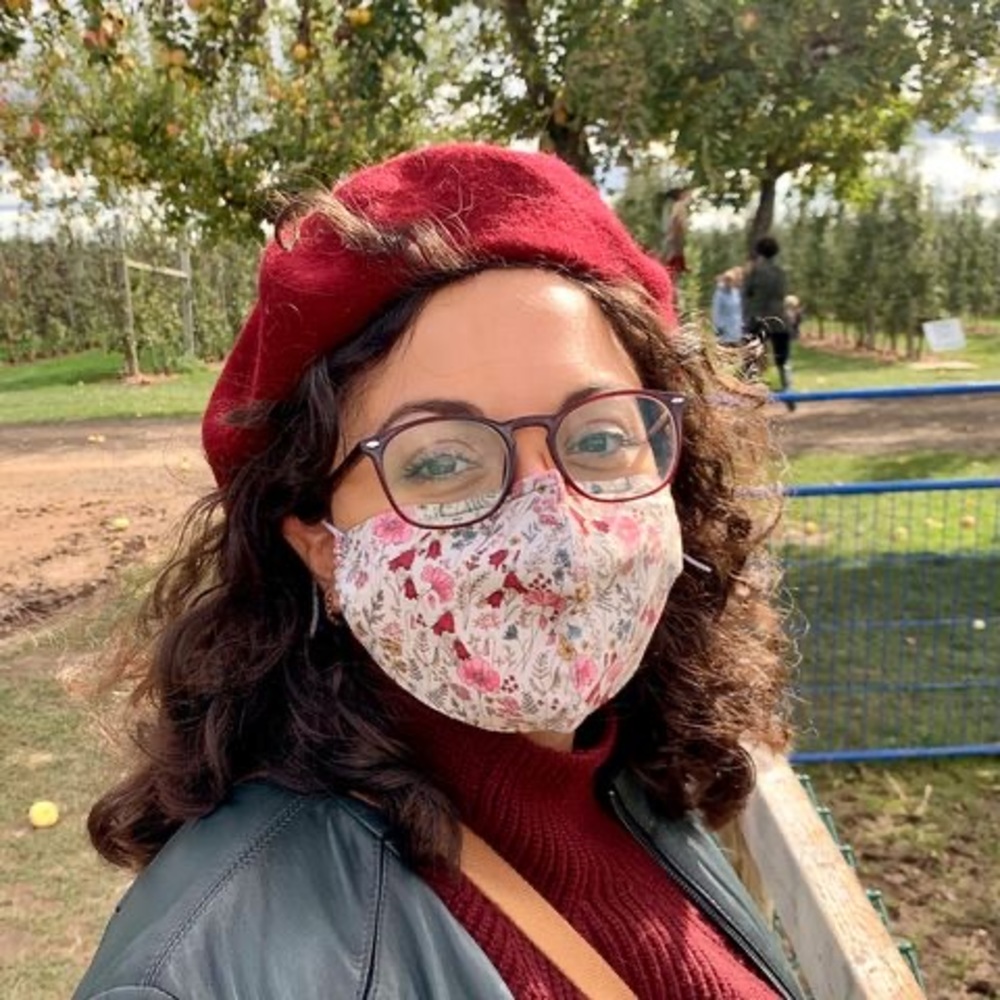 Meet your Posher, Zeynep